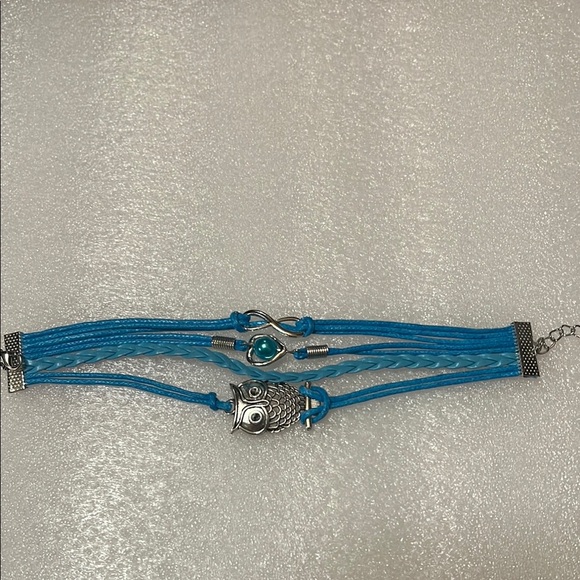 Blue Owl Charm Bracelet - Picture 2 of 2